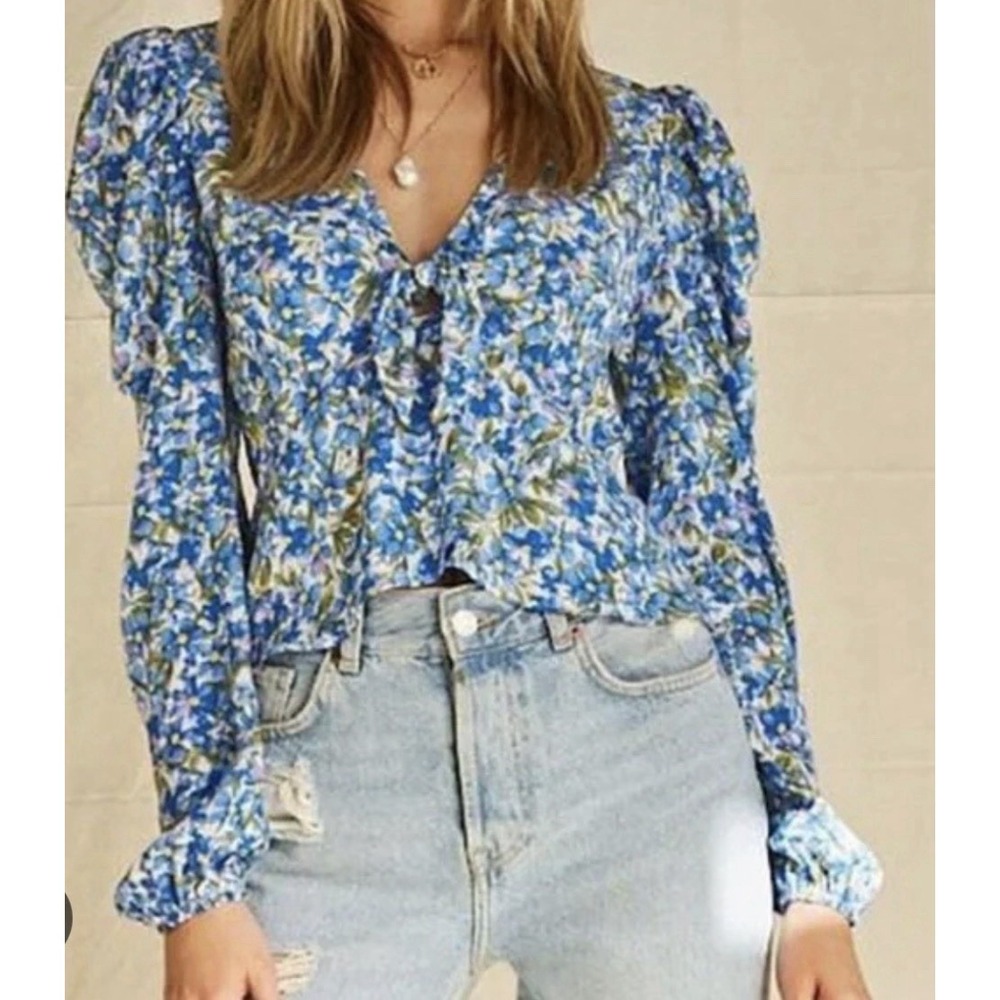 Forever 21 Floral Milk Maid Peasant‎ Blouse Women L Blue Dainty Ditsy Whimsical